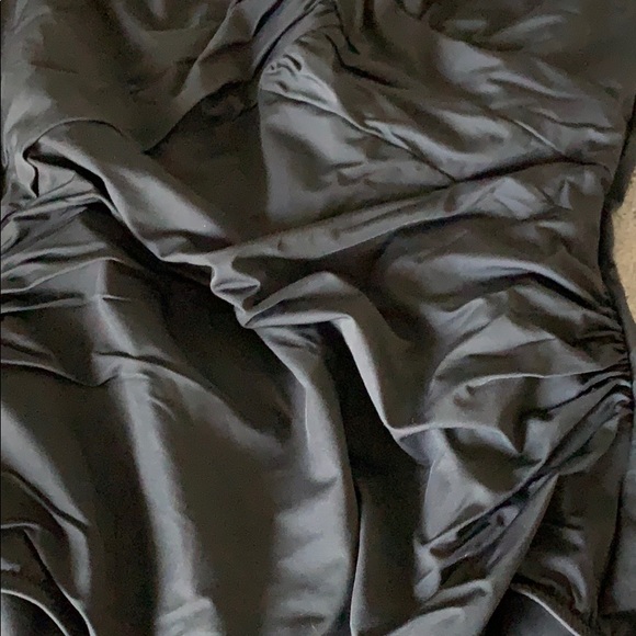 Lands End One-Piece Swimsuit 10DDD - Picture 3 of 5